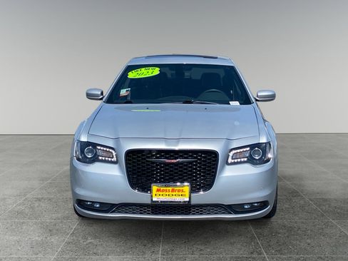 Used 2023 Chrysler 300 S image 8
