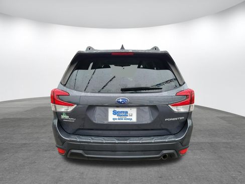 Used 2024 Subaru Forester Limited AWD/4WD image 6