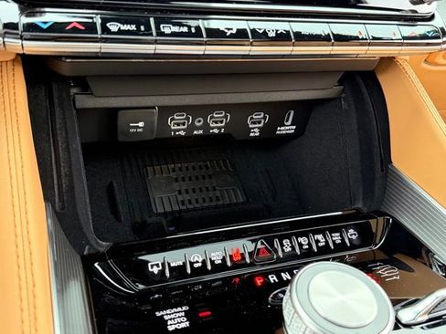 New 2026 Jeep Grand Wagoneer Summit AWD/4WD image 23