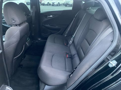 Used 2020 Chevrolet Malibu RS image 11