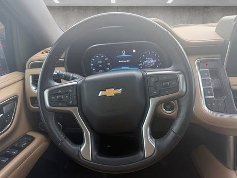 Used 2023 Chevrolet Tahoe Premier AWD/4WD image 21
