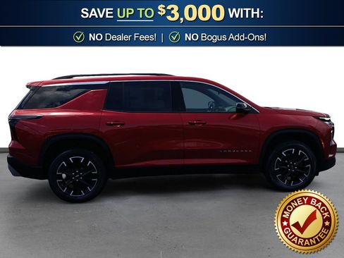 Used 2026 Chevrolet Traverse LT w/ Sun and Wheel Package FWD image 8