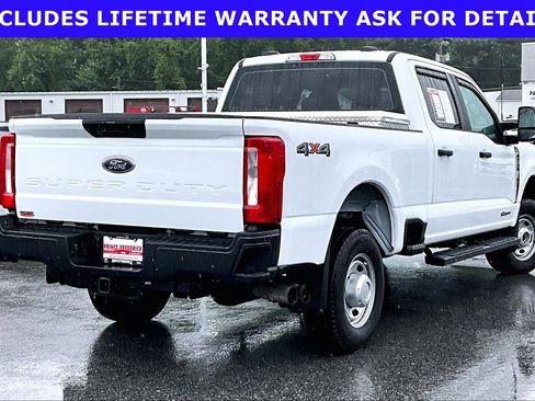 Used 2023 Ford F250 XL AWD/4WD image 10