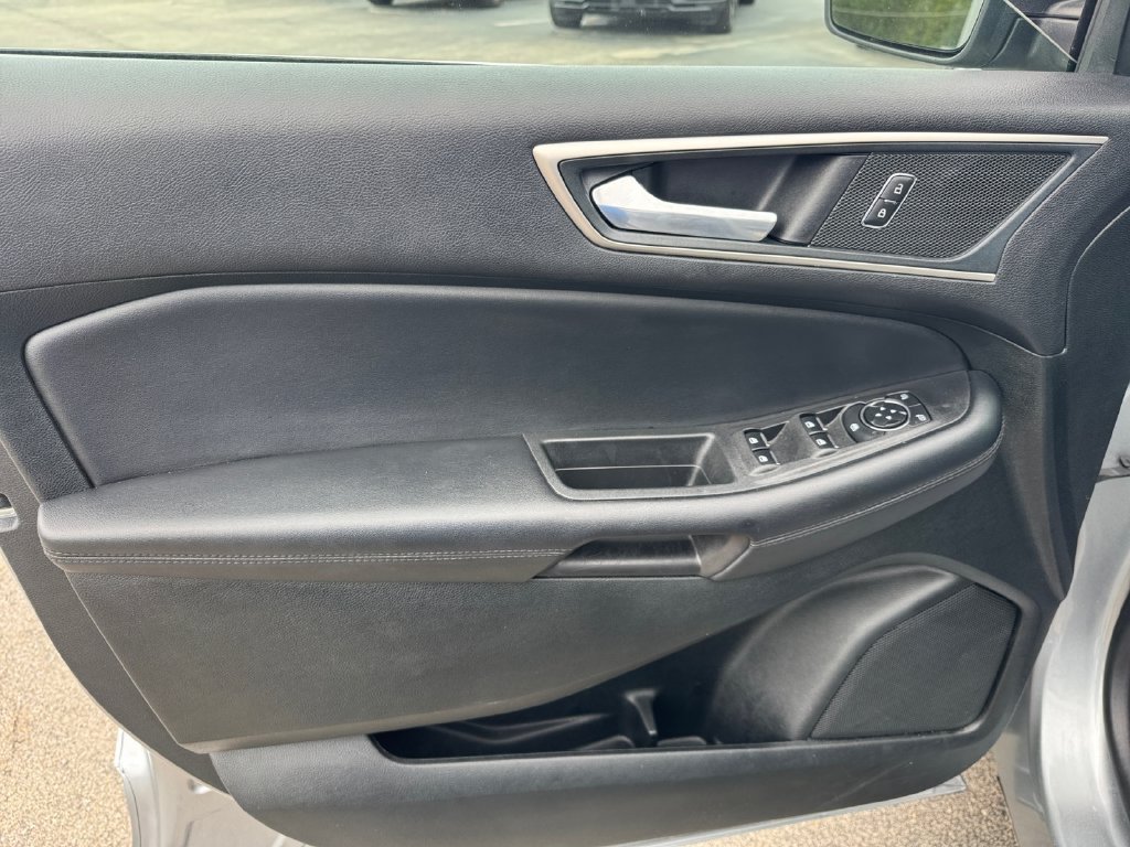 Certified 2024 Ford Edge SEL AWD/4WD image 37