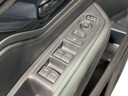 Used 2023 Honda Odyssey Touring image 21