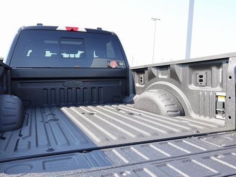 New 2026 Ford F250 Platinum image 15