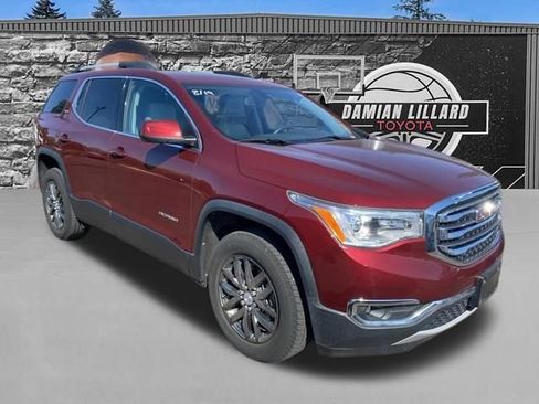 Used 2017 GMC Acadia SLT FWD image 1
