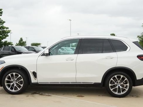 Used 2026 BMW X5 xDrive40i AWD/4WD image 6