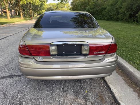 Used 2004 Buick Le Sabre Limited w/ Celebration Edition Package FWD image 4