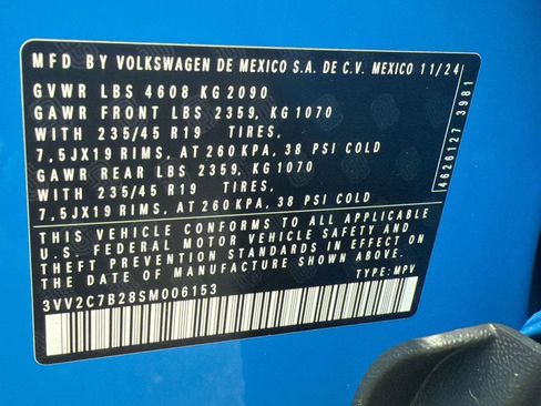 Certified 2025 Volkswagen Taos SE AWD/4WD image 19