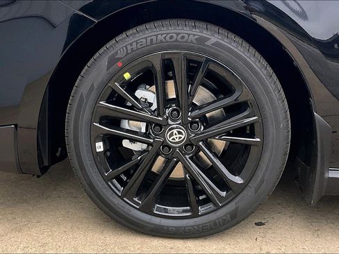 New 2026 Toyota Camry SE FWD image 15