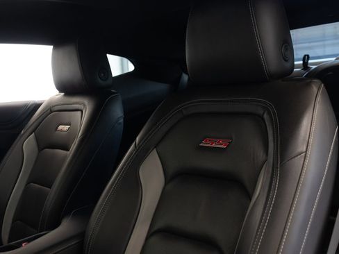 Used 2018 Chevrolet Camaro SS RWD image 21