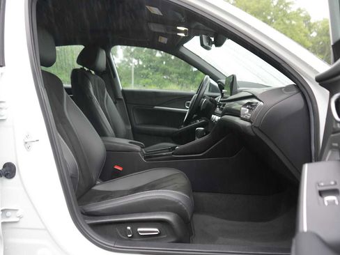 Certified 2024 Acura Integra A-Spec FWD image 30