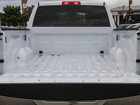 Used 2021 RAM 2500 Tradesman w/ Chrome Appearance Group AWD/4WD image 29