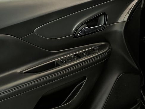 Used 2017 Buick Encore Preferred image 9