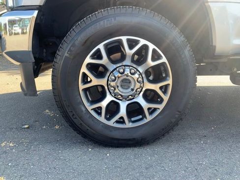 Used 2021 Ford F250 Lariat w/ Lariat Value Package image 10