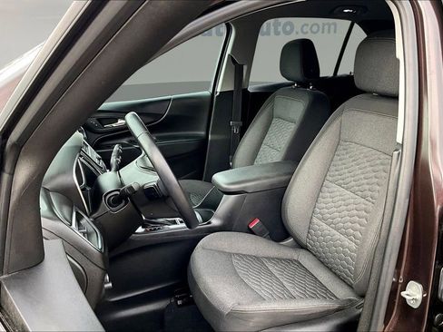 Used 2020 Chevrolet Equinox LT w/ Driver Convenience Package image 19