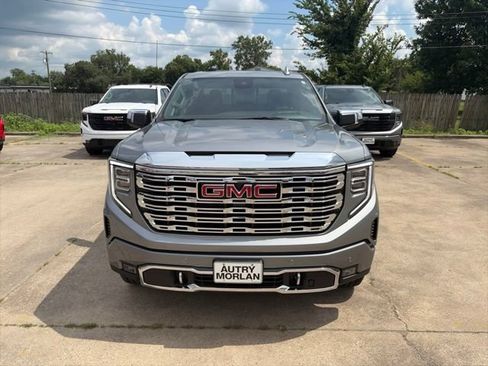 New 2026 GMC Sierra 1500 Denali w/ Denali Reserve Package AWD/4WD image 9