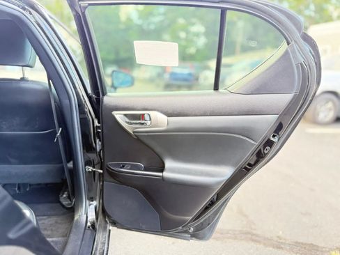 Used 2016 Lexus CT 200h FWD image 26