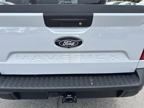 New 2025 Ford Maverick XL w/ Equipment Group 101A image 30