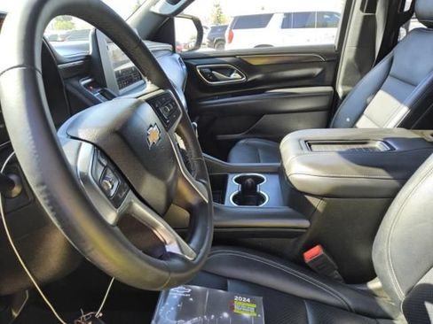 Used 2024 Chevrolet Tahoe LS RWD image 6