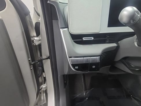 Certified 2024 Hyundai Ioniq 5 SEL AWD/4WD image 11