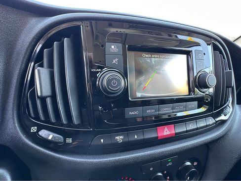 Used 2015 RAM ProMaster City Tradesman SLT w/ Rear Back-up Camera Group FWD image 6
