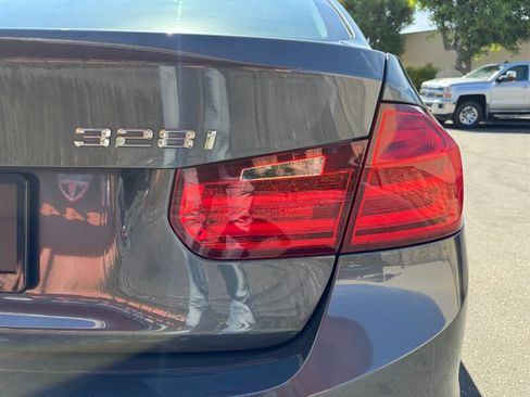 Used 2014 BMW 328i Sedan RWD image 15