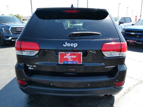 Used 2017 Jeep Grand Cherokee Laredo w/ Quick Order Package 23E image 8