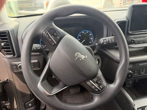 Used 2021 Ford Bronco Sport AWD/4WD image 10