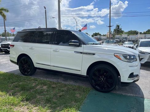 Used 2022 Lincoln Navigator Black Label AWD/4WD image 4