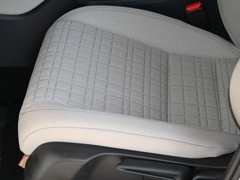 New 2027 Honda HR-V LX image 15