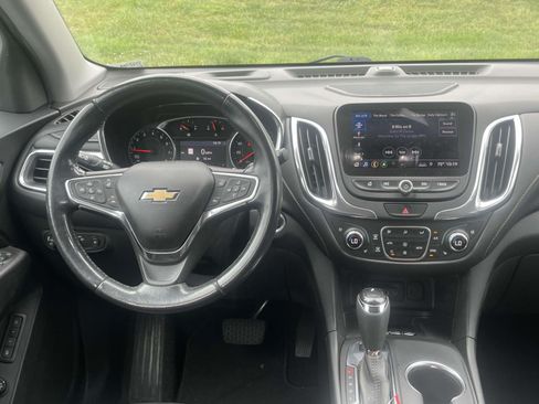 Used 2020 Chevrolet Equinox Premier FWD image 14