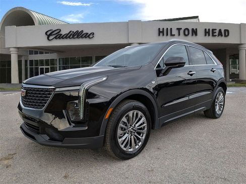 Certified 2025 Cadillac XT4 Premium Luxury image 2