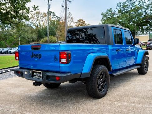 Used 2021 Jeep Gladiator Willys image 19