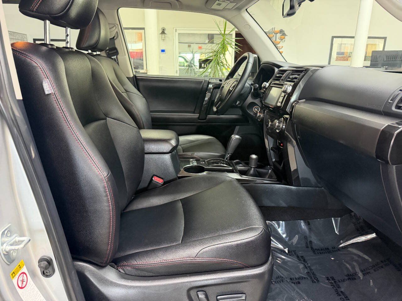 Used 2016 Toyota 4Runner Trail Premium AWD/4WD image 17