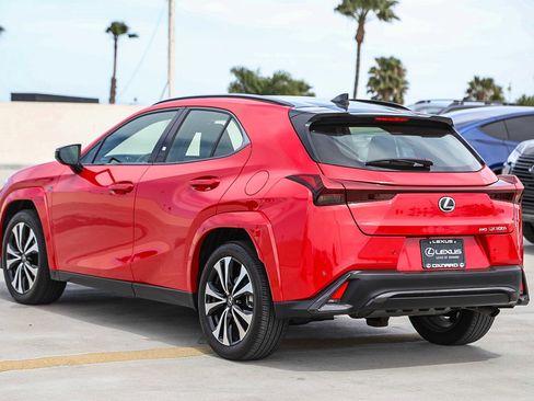 Used 2025 Lexus UX 300h AWD w/ Cold Area Package image 5