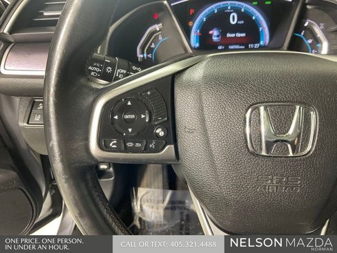 Used 2016 Honda Civic Touring image 42