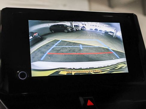 Certified 2024 Toyota Corolla SE w/ SE Premium Package FWD image 24