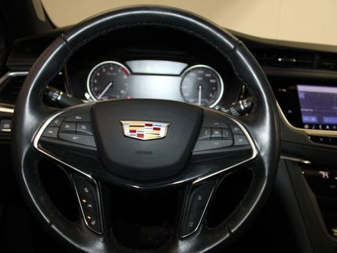 Certified 2024 Cadillac XT5 Premium Luxury FWD image 21