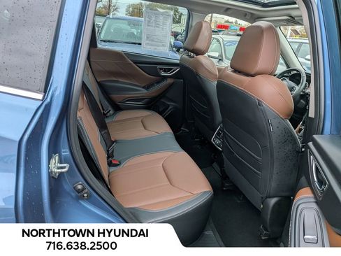 Used 2022 Subaru Forester Touring image 38