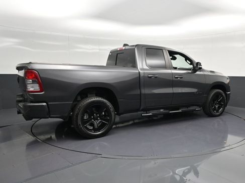 Used 2022 RAM 1500 Big Horn w/ Night Edition AWD/4WD image 3