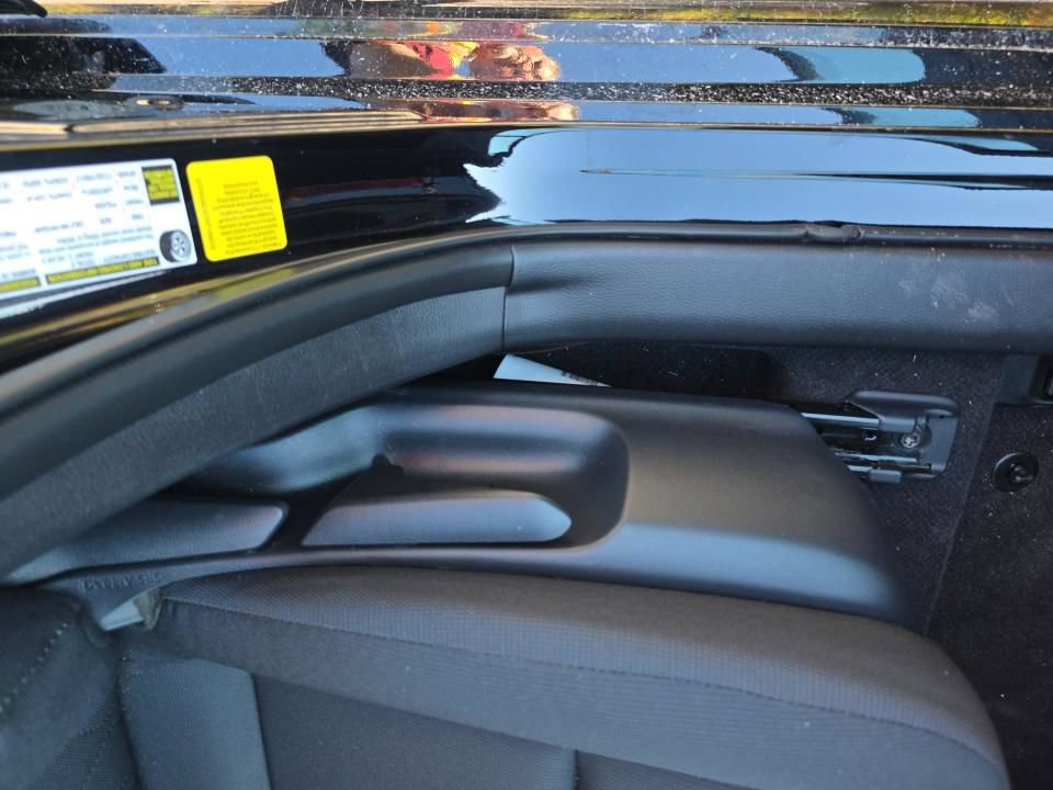 Used 2024 Toyota Corolla LE FWD image 9