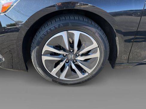 Used 2021 Honda Accord Hybrid image 9