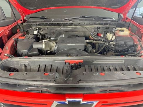 Used 2024 Chevrolet Silverado 2500 Custom w/ Custom Value Package image 16