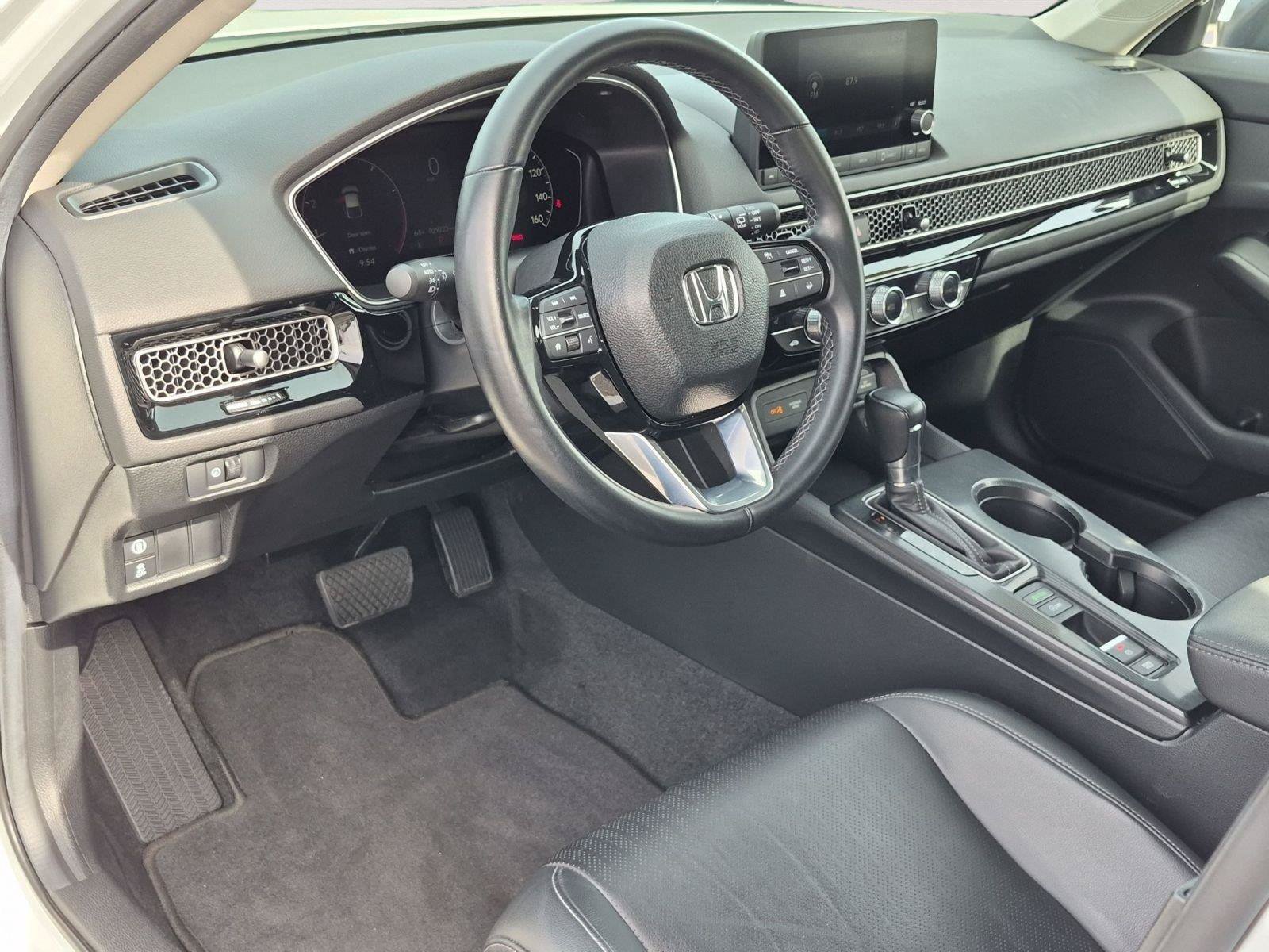 Certified 2024 Honda Civic EX-L image 32