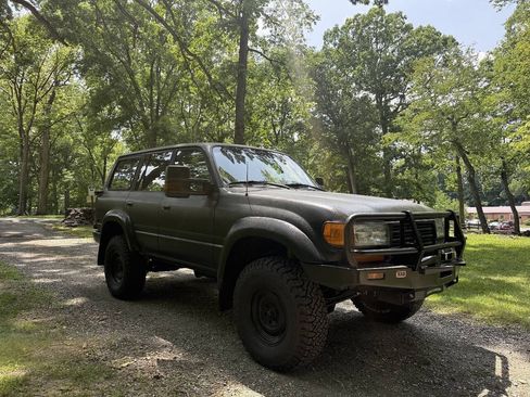 Used 1996 Toyota Land Cruiser AWD/4WD image 3
