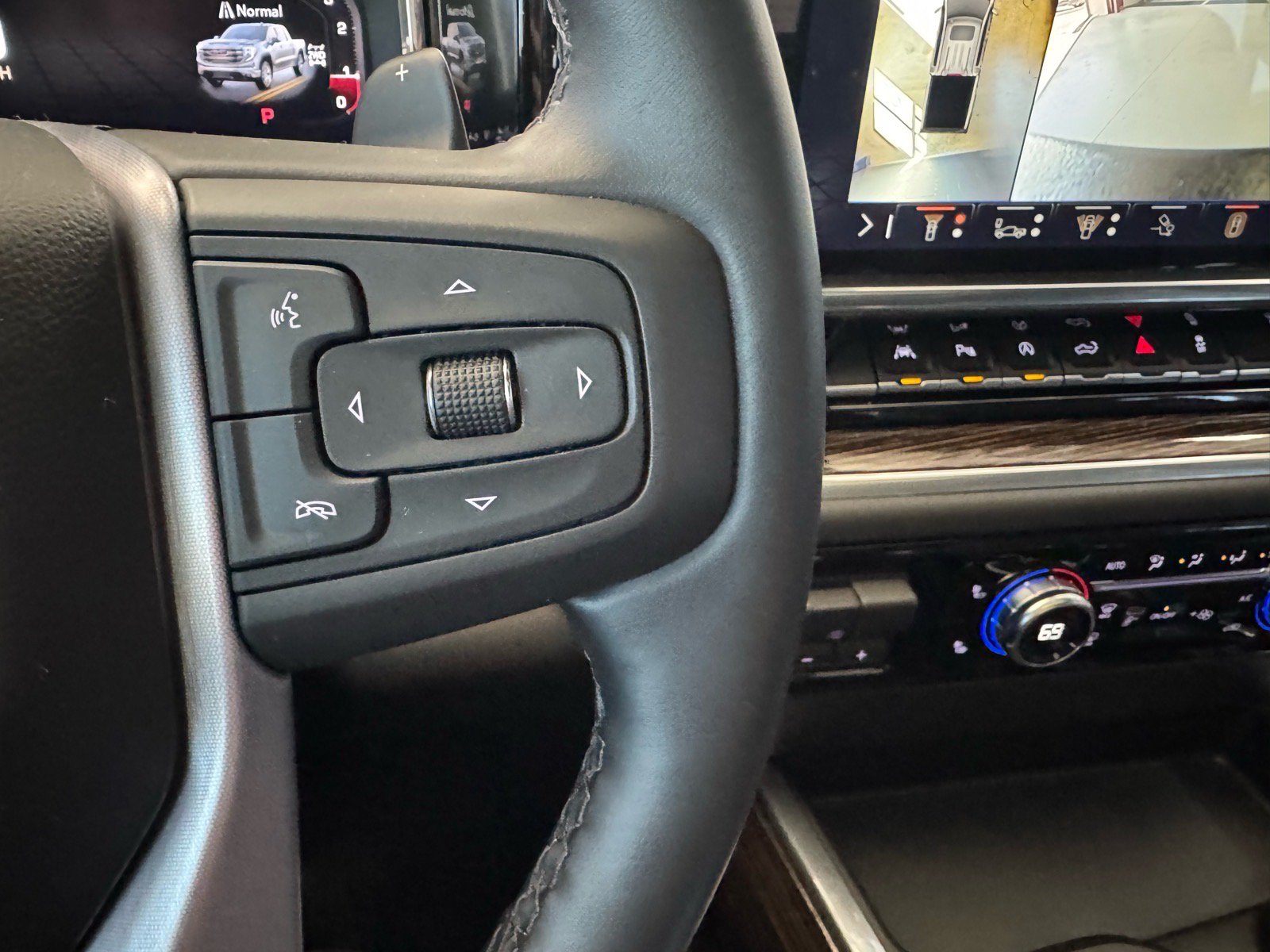 Used 2026 GMC Sierra 1500 Elevation w/ Elevation Premium Package AWD/4WD image 31