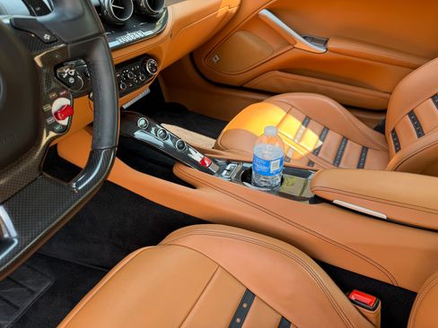 Used 2015 Ferrari F12 Berlinetta RWD image 17