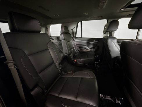 Used 2020 Chevrolet Tahoe LT w/ RST Edition AWD/4WD image 26